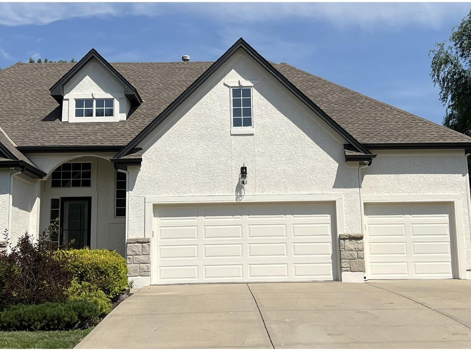 Finished exterior painting project — Stucco Exterior Repaint in Melbourne, FL