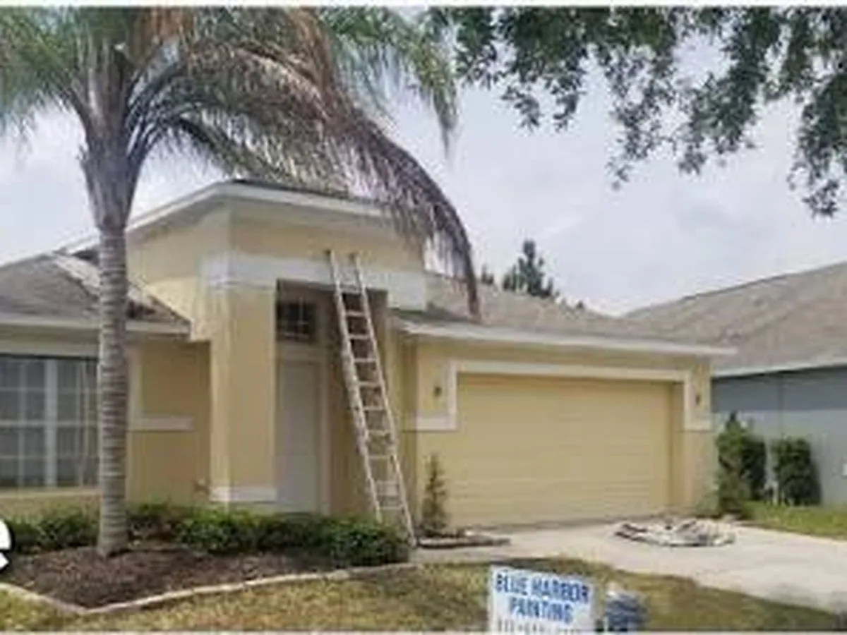 Exterior painting before photo of a home in Palm Bay, FL